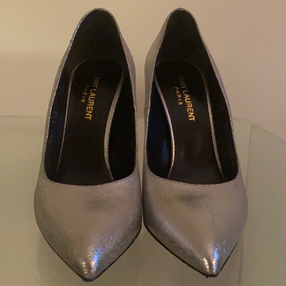 Saint Laurent Silver Metallic Pumps - Picture 2 of 7